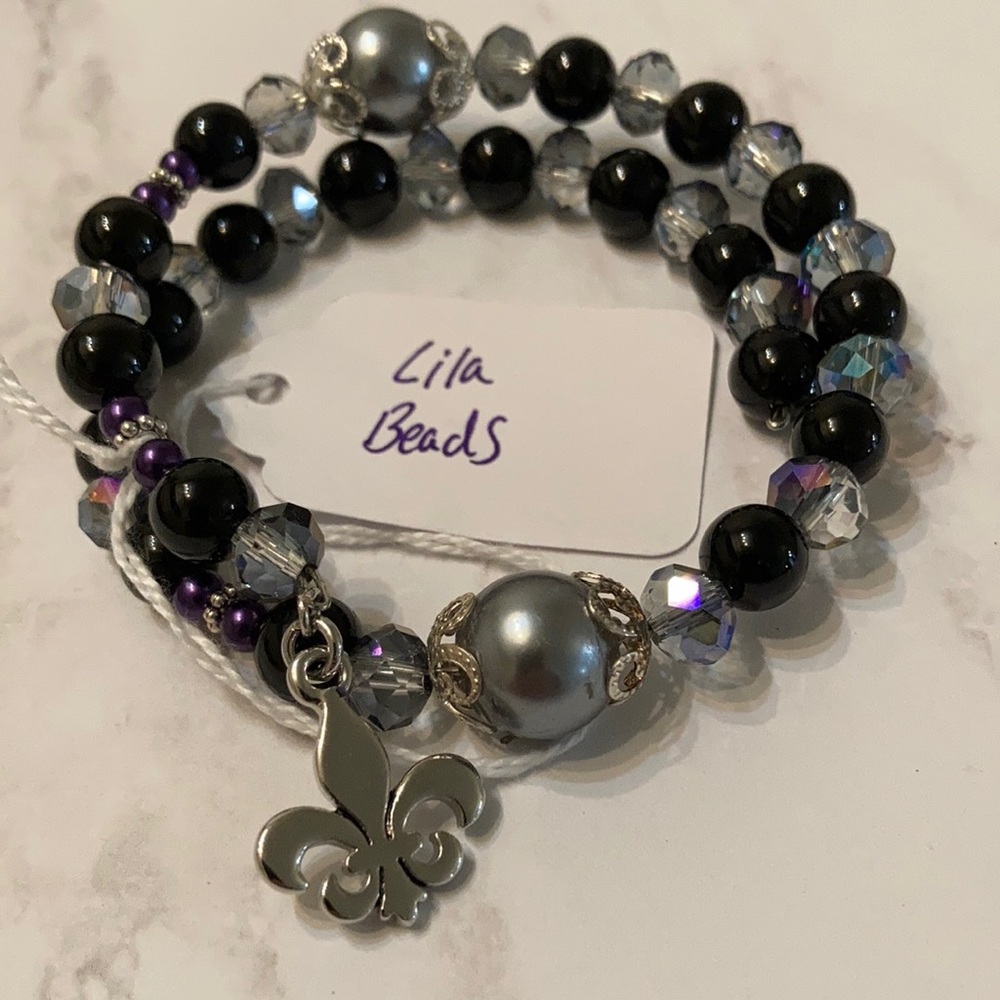 Gray pearl with glass beads